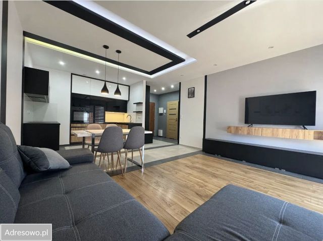 Mieszkanie 2-pokojowe Katowice Muchowiec, ul. Francuska. Zdjęcie 1