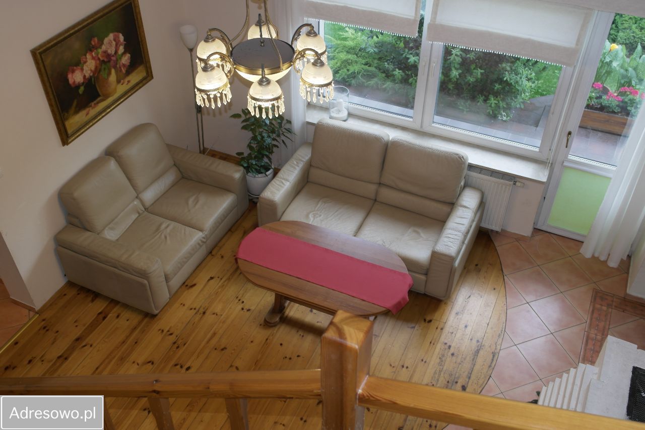 dom wolnostojący, 5 pokoi Olimpin. Zdjęcie 12