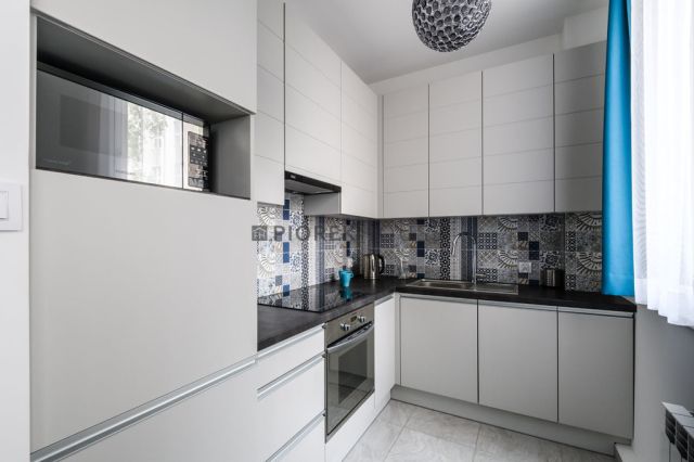 Mieszkanie 3-pokojowe Warszawa Śródmieście, ul. Jasna. Zdjęcie 3