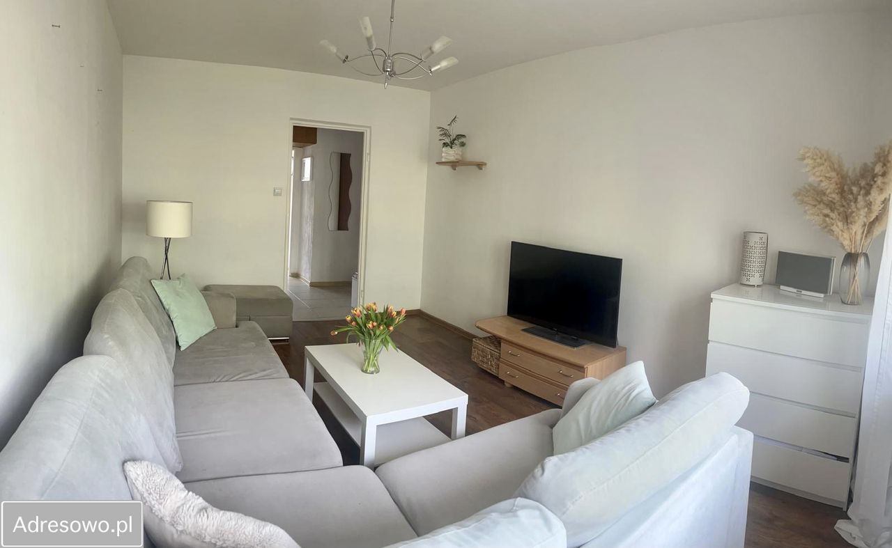 Mieszkanie 2-pokojowe Pabianice, ul. Trębacka. Zdjęcie 1