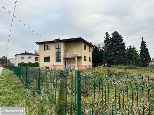 dom wolnostojący, 8 pokoi Chełm Śląski, ul. Skalna. Zdjęcie 1