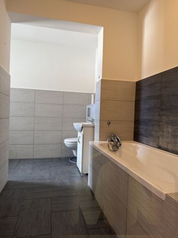 Mieszkanie 4-pokojowe Leszno, ul. Jana Ostroroga. Zdjęcie 11