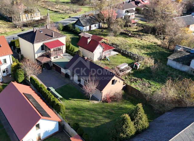 dom wolnostojący, 4 pokoje Niedziałki. Zdjęcie 3