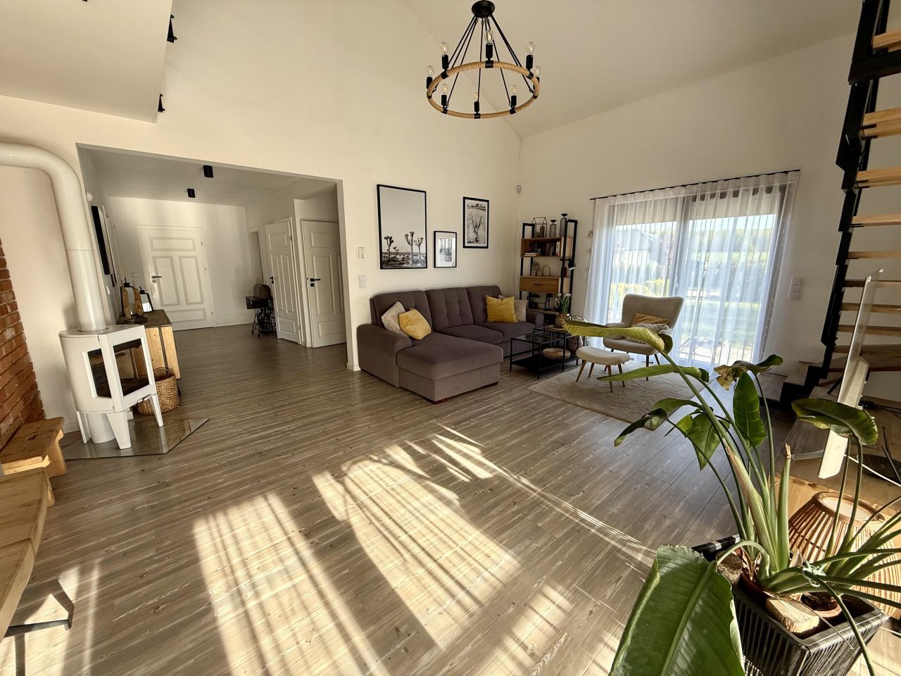 dom wolnostojący, 4 pokoje Brzeźno. Zdjęcie 5