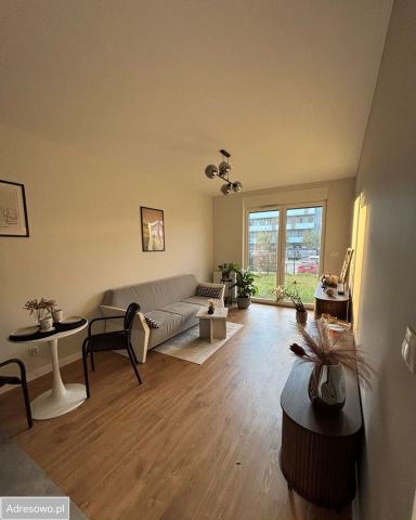 Mieszkanie 2-pokojowe Ożarów Mazowiecki, ul. Kapucka. Zdjęcie 1