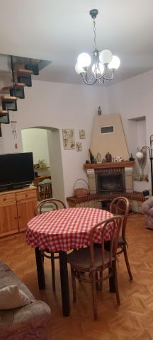 Mieszkanie 3-pokojowe Kaplityny. Zdjęcie 1