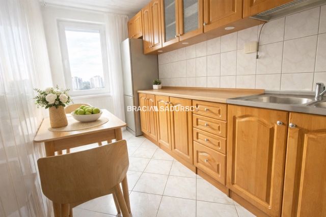 Mieszkanie 3-pokojowe Kraków, os. Piastów. Zdjęcie 5