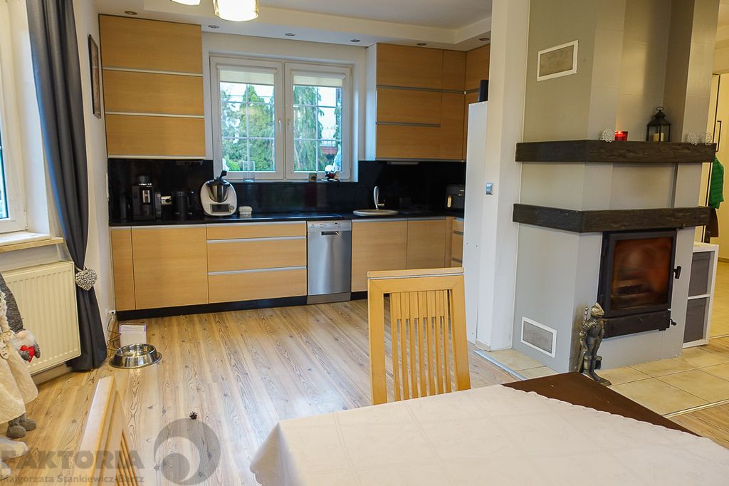 dom wolnostojący, 5 pokoi Stargard. Zdjęcie 5