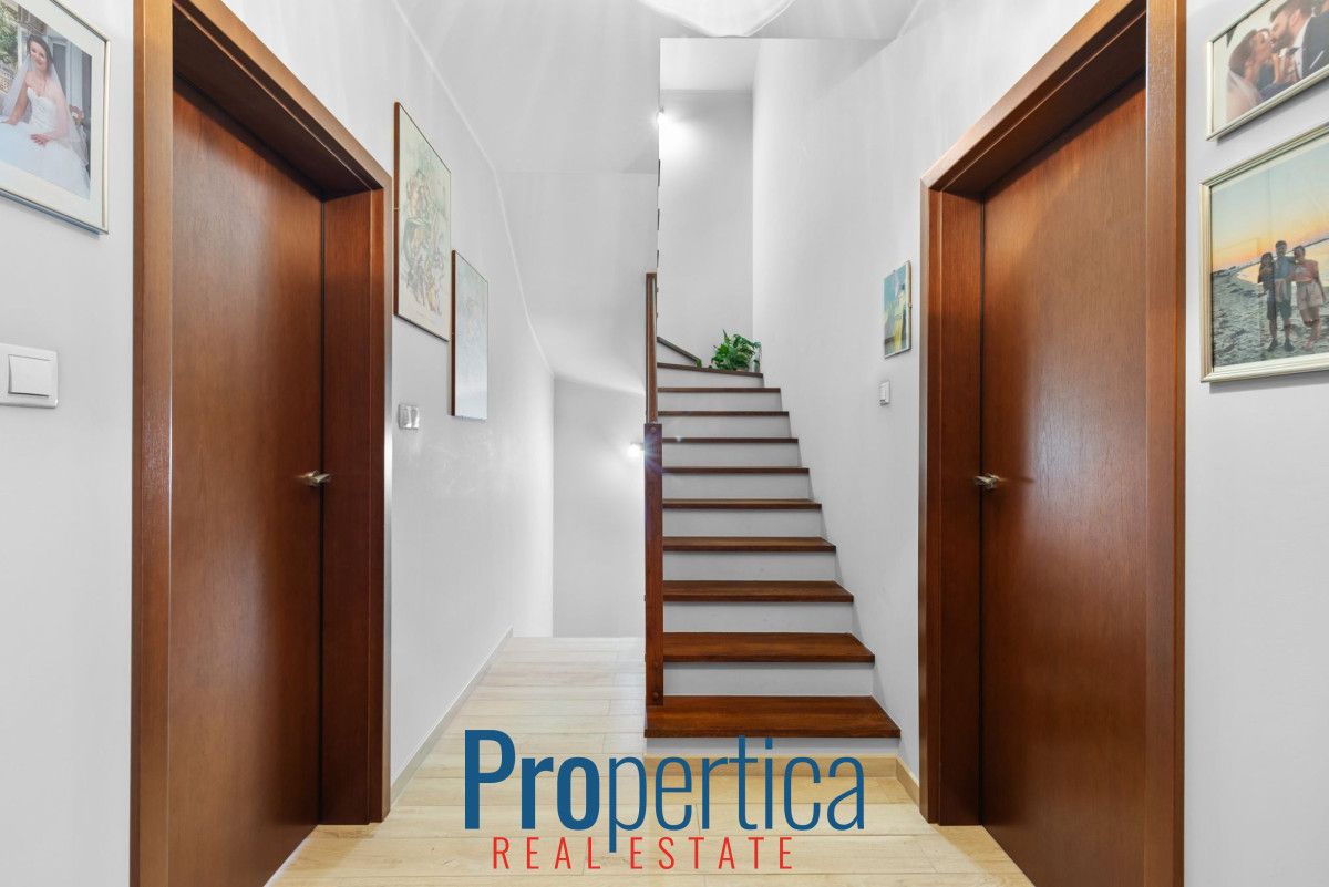 bliźniak, 5 pokoi Ożarów Mazowiecki, ul. Rumiana. Zdjęcie 12