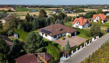 dom wolnostojący, 8 pokoi Uniszowice