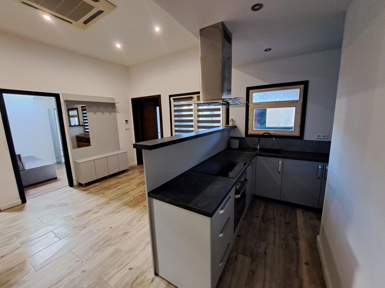 Mieszkanie 3-pokojowe Niskowa Szymanowice. Zdjęcie 2