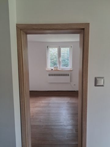 dom wolnostojący, 3 pokoje Brenna, ul. Stawy. Zdjęcie 2