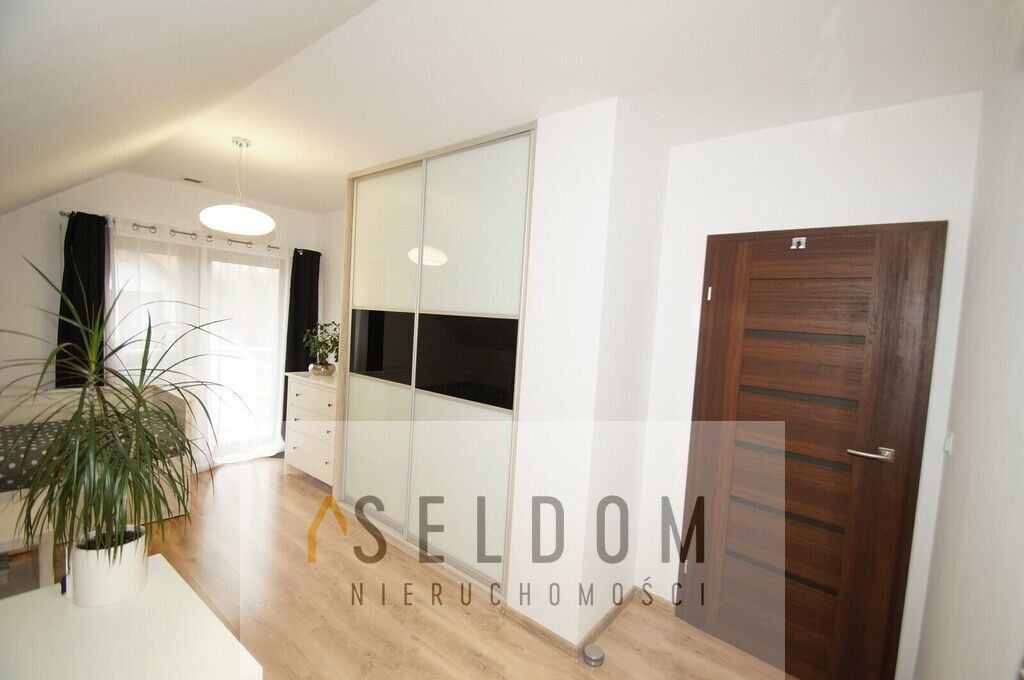 dom wolnostojący, 5 pokoi Mysłakowice. Zdjęcie 20