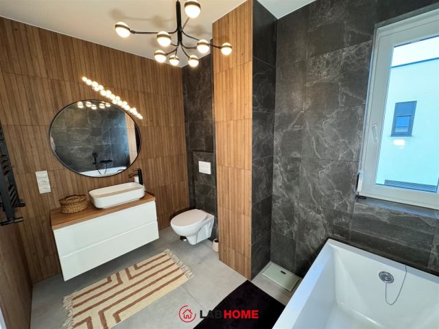 bliźniak, 4 pokoje Lubliniec. Zdjęcie 13