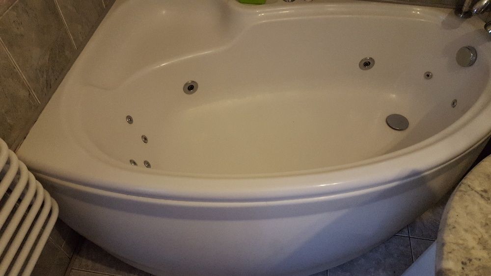 dom, 1 pokój Bielsko-Biała. Zdjęcie 7