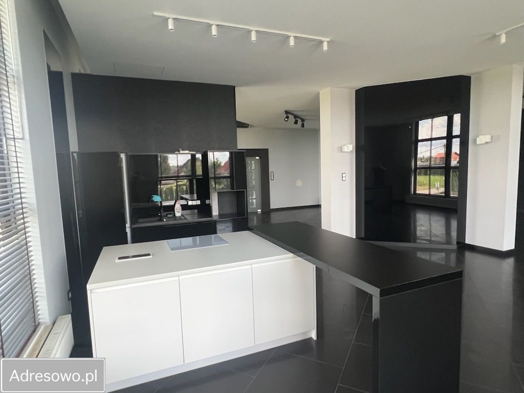 Hala/magazyn Denkówek. Zdjęcie 7