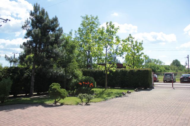 dom wolnostojący, 6 pokoi Michałów-Reginów, ul. Długa. Zdjęcie 1