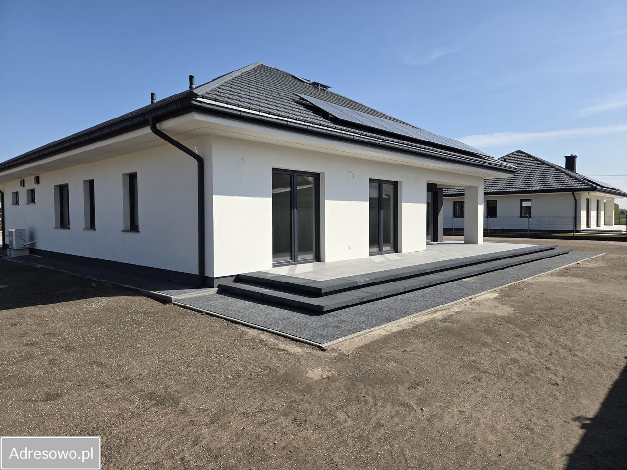 dom wolnostojący, 4 pokoje Feliksów. Zdjęcie 13