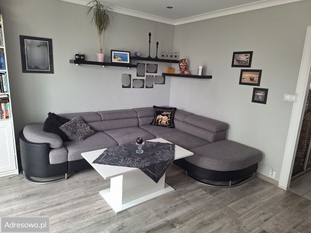 Mieszkanie 3-pokojowe Jastrzębie-Zdrój, ul. Turystyczna. Zdjęcie 1