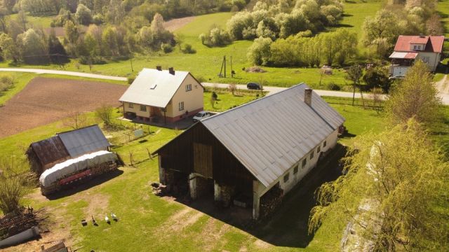 dom wolnostojący, 8 pokoi Ropienka. Zdjęcie 8