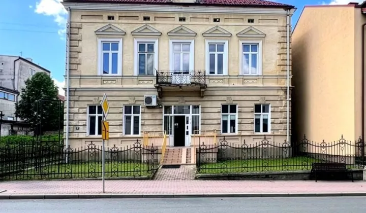 Lokal Brzozów, ul. Adama Mickiewicza
