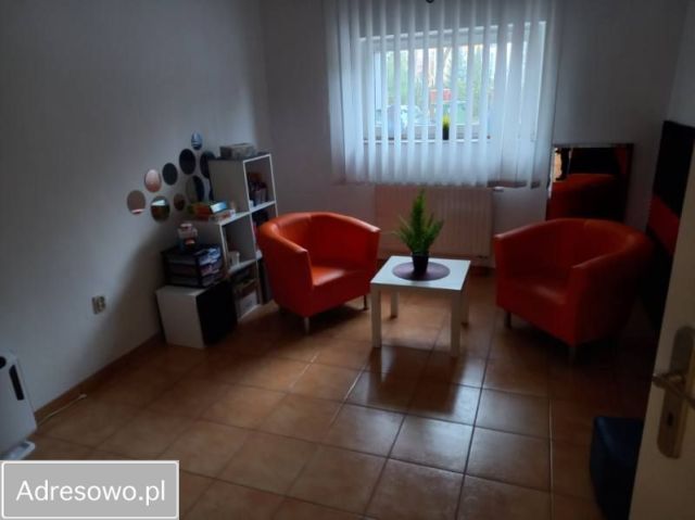 Lokal Nowy Dwór Mazowiecki, ul. Prymasa Stefana Wyszyńskiego. Zdjęcie 1