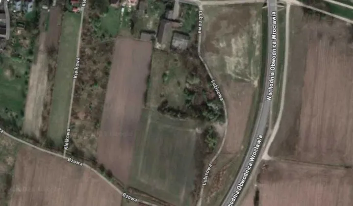 Działka budowlana Kiełczówek, ul. Bzowa