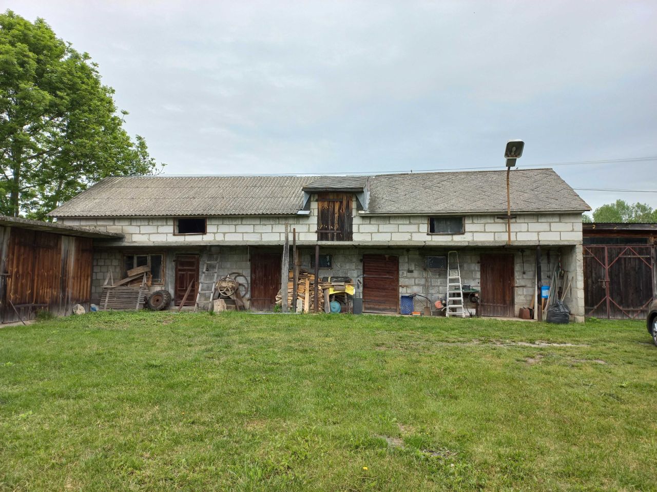 dom wolnostojący, 4 pokoje Bródek. Zdjęcie 4