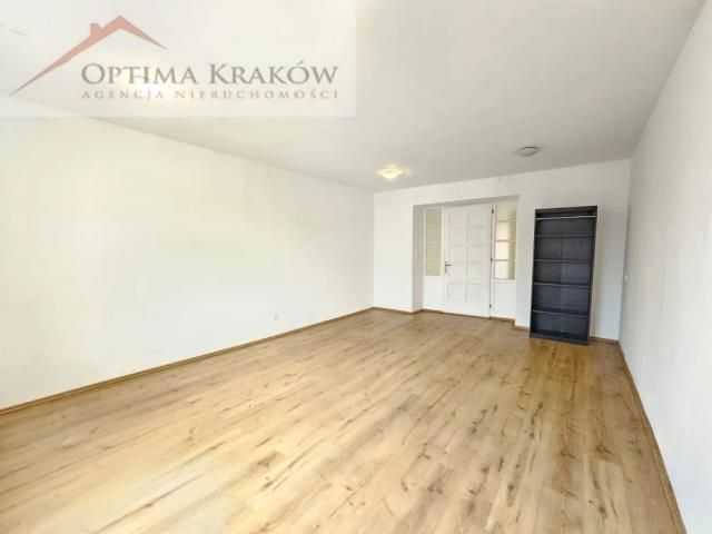 Mieszkanie 2-pokojowe Skawina, ul. Żwirki i Wigury. Zdjęcie 1