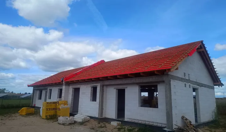 bliźniak, 4 pokoje Dzierzążenko