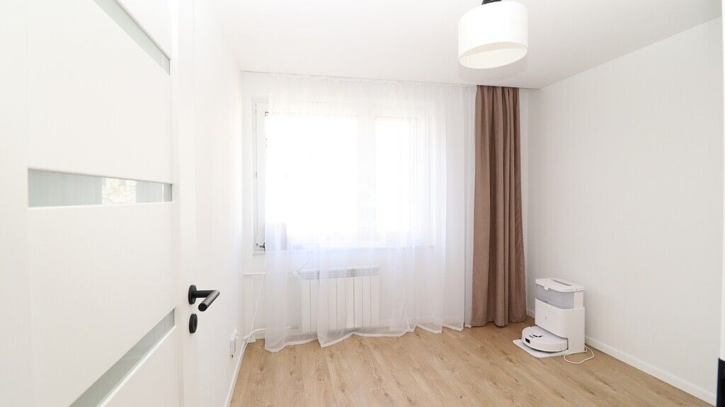 Mieszkanie 4-pokojowe Bochnia, ul. gen. Waleriana Czumy. Zdjęcie 7