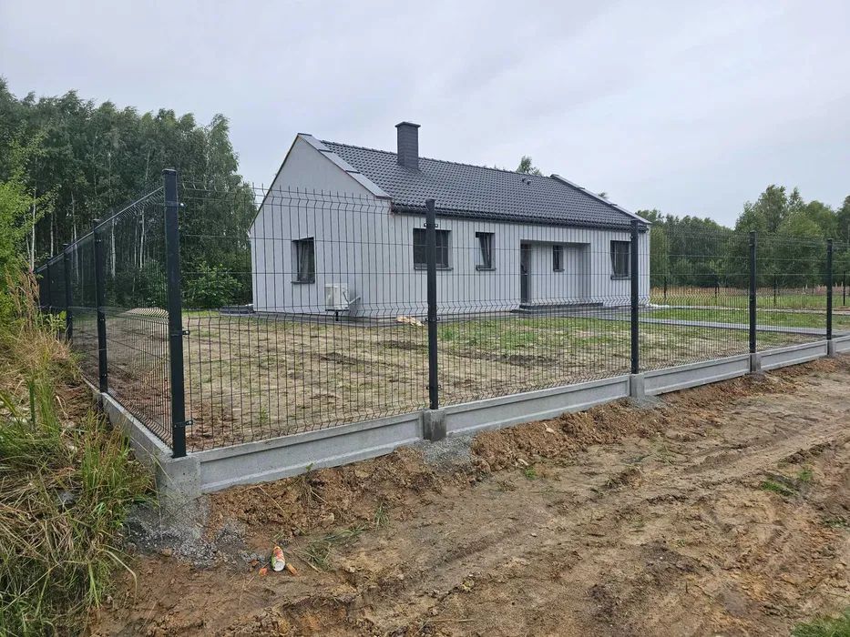 dom wolnostojący, 4 pokoje Okup Wielki