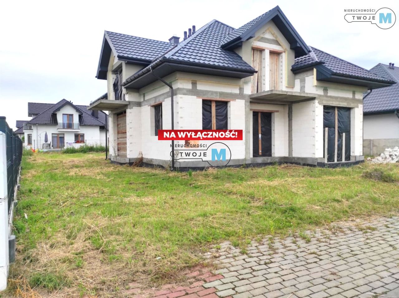 dom wolnostojący, 6 pokoi Chmielnik