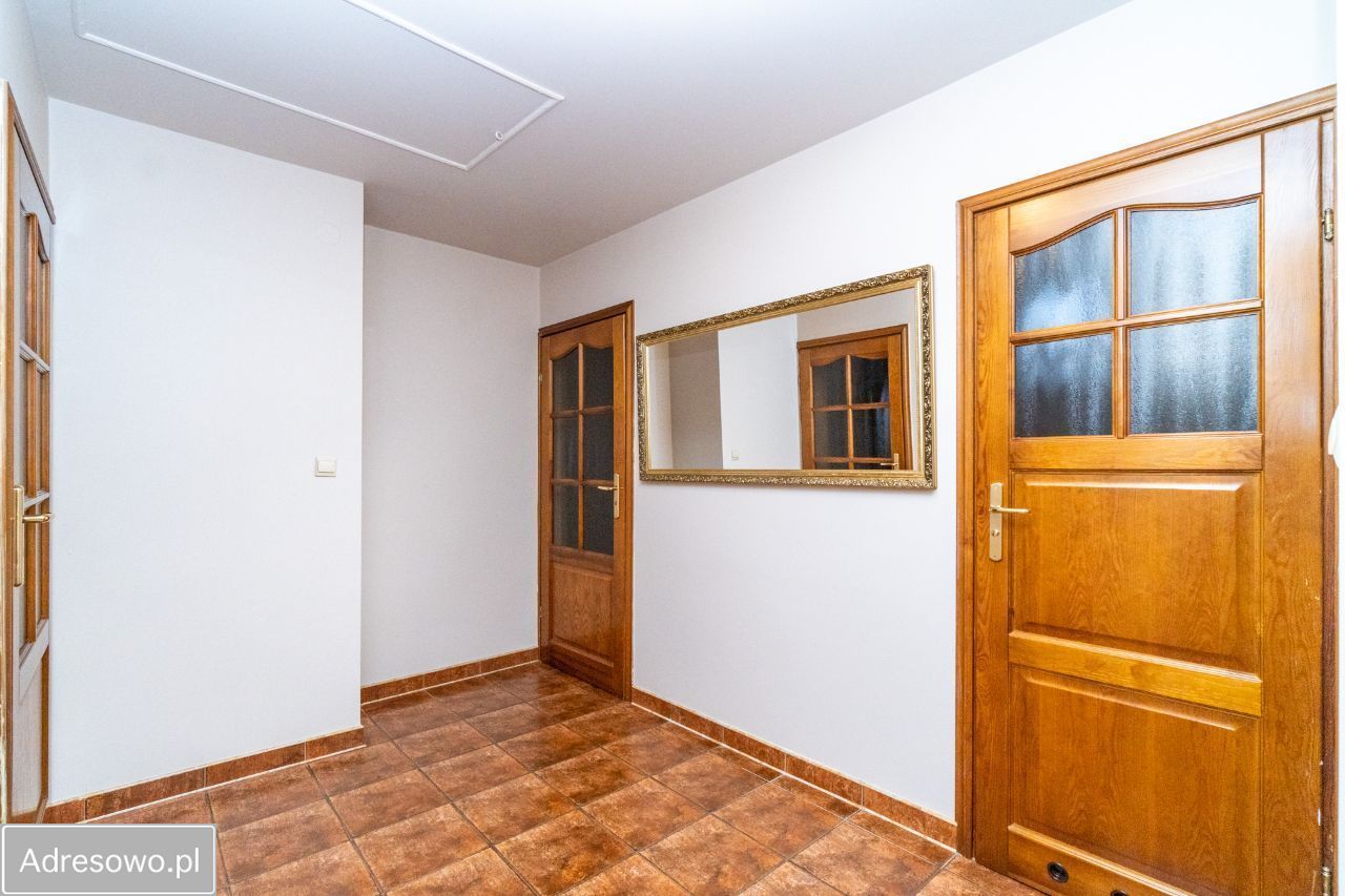 dom wolnostojący, 8 pokoi Szczepańcowa. Zdjęcie 13