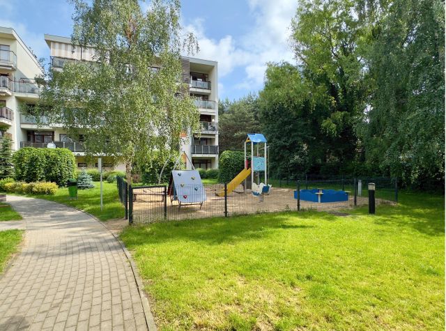 Mieszkanie 3-pokojowe Warszawa Skorosze, ul. Dzieci Warszawy. Zdjęcie 1