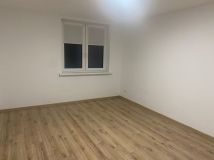 dom wolnostojący, 2 pokoje Trzciel, ul. Główna