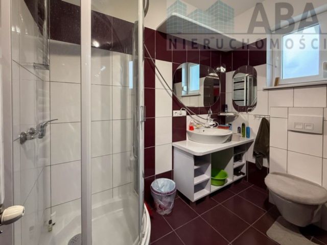 dom wolnostojący, 4 pokoje Kraśnica Kraśnica-Kolonia, ul. Liliowa. Zdjęcie 13