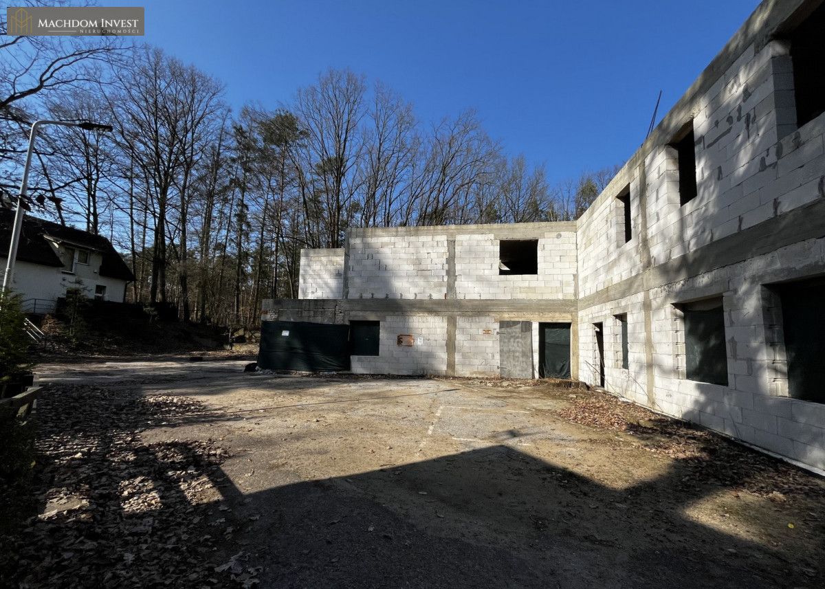 dom wolnostojący, 12 pokoi Okonin. Zdjęcie 5