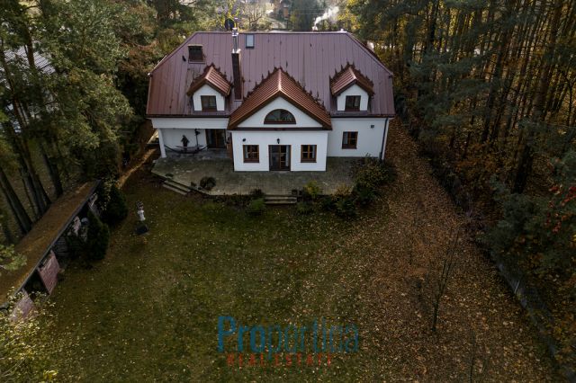 dom wolnostojący, 8 pokoi Radziejowice, ul. Prosta. Zdjęcie 11