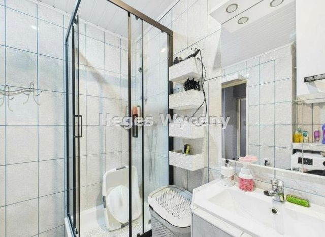 Mieszkanie 4-pokojowe Trzebień. Zdjęcie 13