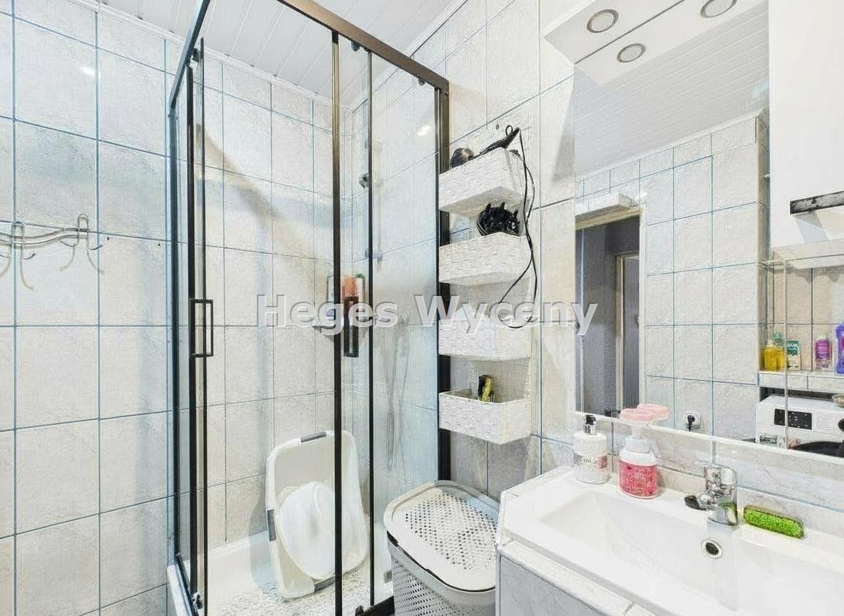 Mieszkanie 4-pokojowe Trzebień. Zdjęcie 13