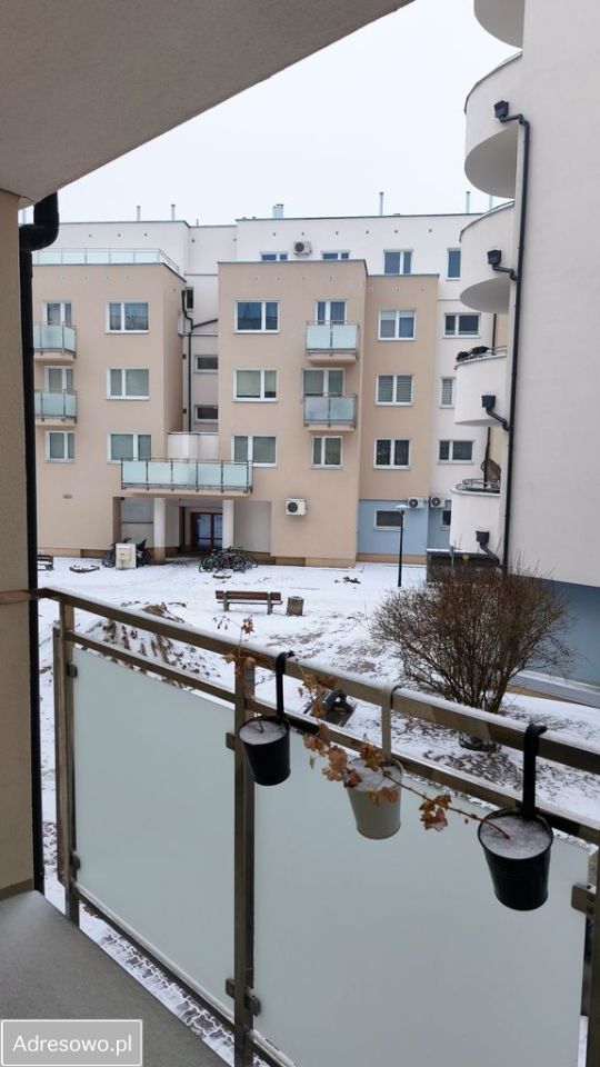 Mieszkanie 2-pokojowe Warszawa Rembertów, al. gen. Antoniego Chruściela "Montera". Zdjęcie 2