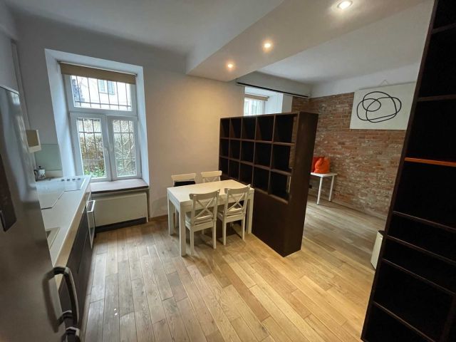 Mieszkanie 1-pokojowe Kraków Podgórze, ul. Andrzeja Potebni. Zdjęcie 1