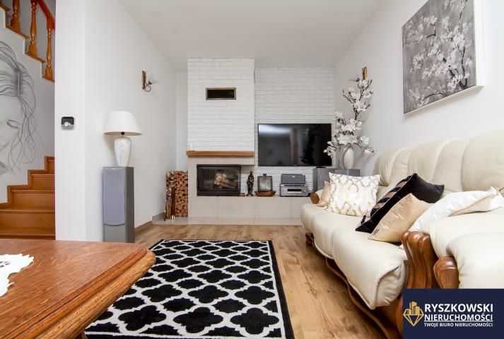 dom wolnostojący, 6 pokoi Jarosławiec. Zdjęcie 4