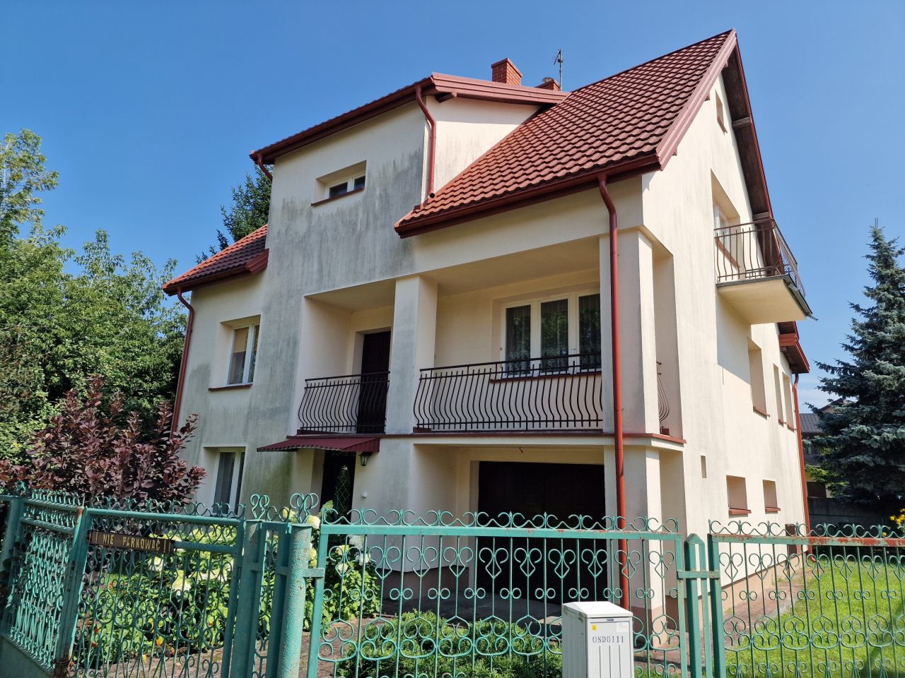 dom wolnostojący, 5 pokoi Ostrołęka Centrum, ul. Spokojna. Zdjęcie 1