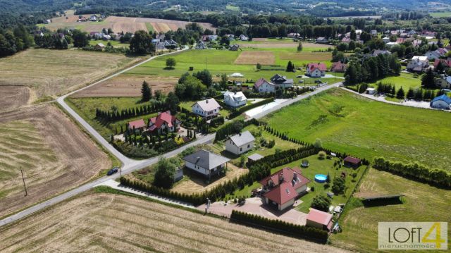 dom wolnostojący, 5 pokoi Burzyn. Zdjęcie 14