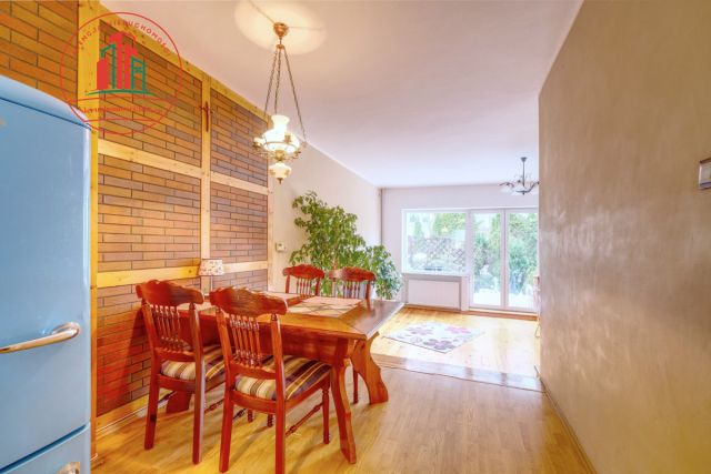 bliźniak, 6 pokoi Gdynia Dąbrowa, ul. Poziomkowa. Zdjęcie 7