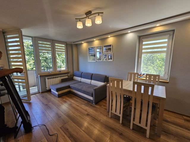 Mieszkanie 3-pokojowe Warszawa Saska Kępa. Zdjęcie 1