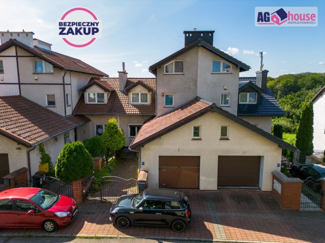 dom szeregowy, 8 pokoi Gdańsk Orunia, ul. Jana Czirenberga. Zdjęcie 4