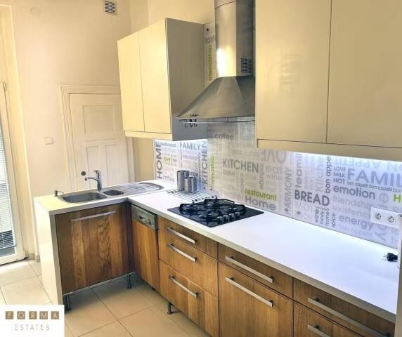 Mieszkanie 5-pokojowe Katowice Śródmieście, ul. Juliusza Ligonia. Zdjęcie 2